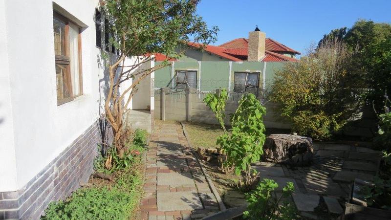 4 Bedroom Property for Sale in Oostersee Western Cape